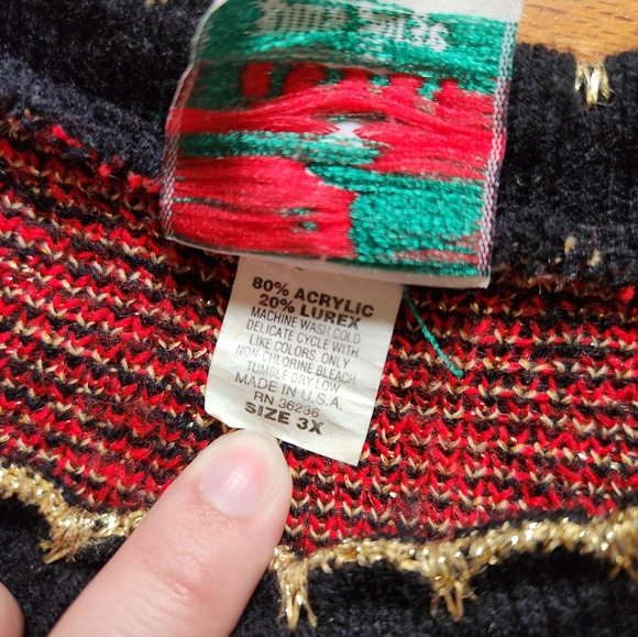 5/$25 Nutcracker Red and Gold Plus Christmas Sweater - Picture 5 of 6